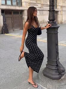 Đầm dệt kim chấm bi đen không tay HoloChill mới 2026 dành cho nữ, được làm từ chất liệu co giãn cao cấp, tạo vẻ ngoài tôn dáng cho mỗi ngày, thích hợp cho mùa hè, dự tiệc thanh lịch, đi biển hoặc dự đám cưới. - Đen và trắng - Xem 8