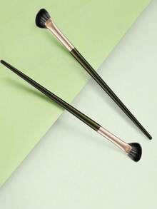 10 Stücke/5 Stücke/2 Stücke grüne sichelförmige Konturpinsel zum Highlighten, Blenden und Konturieren von Nase und Wangen. Makeup Pinsel mit weichen Borsten, kompakt und tragbar. Multifunktionaler Foundation Pinsel, Concealer Pinsel, Rouge Pinsel, Konturpinsel. - Verschiedenfarbig - Übersicht 8