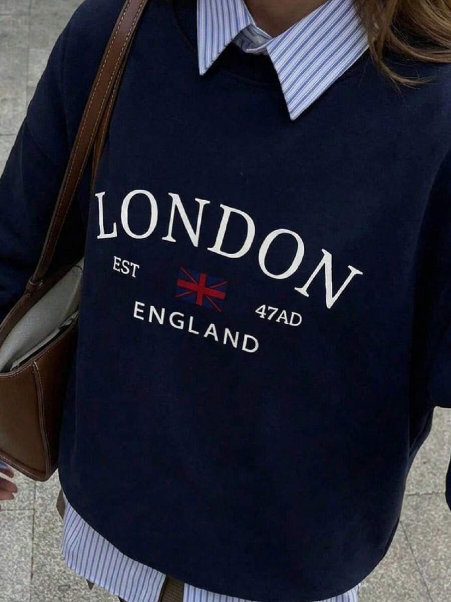 Moletom Feminino Casual de Gola Careca London Estiloso e Estampa Gráfica em Inglês, Versátil para Uso Diário, Outono/Inverno - Azul Marinho - Visão 1