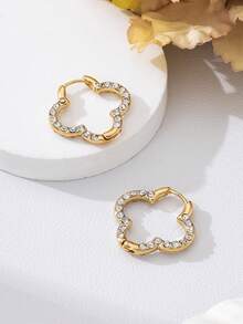 1 Pair Fashionable Sweet Geometric Clover Hollow Stud Earrings, Suitable For Daily Wear, Jewelry Gift - Gold - View 2