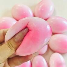 1 pieza Juguete apretable de tarta de queso - Juguete antiestrés de rebote lento - Regalo de cumpleaños/festividad/Pascua/Halloween/Día de San Valentín/Navidad - Juguete de novedad - Multicolor - Ver 3
