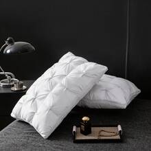 almohada mide 45 x 65 cm, es muy suave y cómoda, y es adecuada para uso doméstico, hotelero y estudiantil. - Blanco - Ver 2