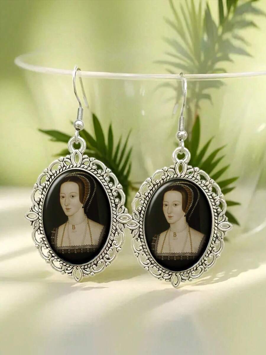 安妮·博林肖像耳环，英国王朝王后珠宝，复古肖像耳环。 - 銀色 - 查看 1