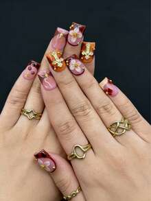 Vintage Amber Acrylic Press On Nails With Gold Cross & Floral Decor, Short Square False Nails - Pink - View 3