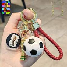 FIFA FIFA 2026年世界杯足球造型金属钥匙扣，体育赛事周边商品，足球迷礼物。融合国际足球赛事元素，采用金属材质，经精密喷漆和UV印刷技术打造，坚固耐用。逼真的3D足球图案，轻巧便携，可挂在背包或手提包上。适合球迷收藏和纪念，是送给男女朋友、同学的理想体育赛事纪念品。 - 彩色 - 查看 13