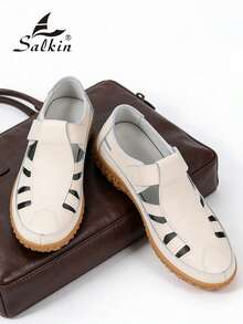 Sandal Musim Panas Wanita dengan Penutup Kait dan Loop, Desain Minimalis Ujung Tertutup untuk Kenyamanan Saat Beraktivitas di Luar Ruangan - Krem - View 9