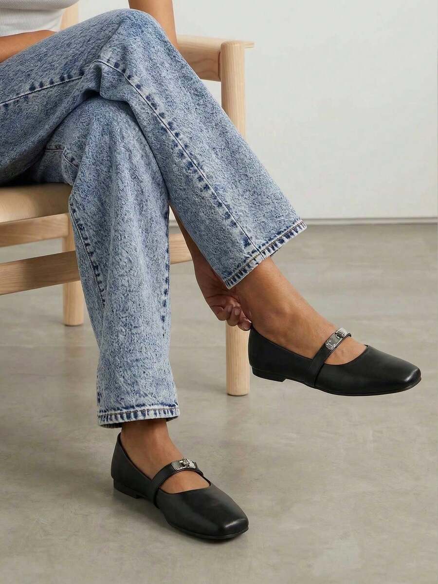 女士时尚新款简约休闲舒适平底鞋，黑色和棕色 - 黑色 - 查看 1