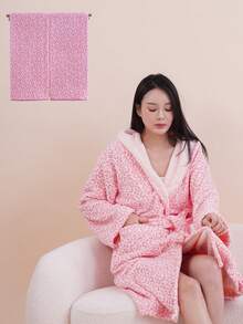1件印花女款浴袍（均碼）優雅風長款，快乾微纖維珊瑚絨，柔軟吸水，適用於桑拿/海灘/泳池/浴室，浴室必需品，護膚毛巾 - 彩色 - 查看 11