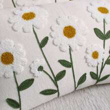 1pc Summer Daisy Embroidered Cushion Cover, Soft & Comfortable Chenille Fabric, Universal Indoor/Outdoor Pillow Case, Ideal For Home Sofa Decorative Pillow, Suitable For Bedroom, Chair, Car, Pillow Insert Not Included - Champagne - View 6