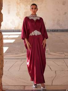 Faeriesty Hochwertiges Abendkleid, Stehkragen Fledermausärmel Design, luxuriöses Bankett-Kleid, geeignet als Hochzeitsgast-Outfit für Partys - Bordeaux - Übersicht 7