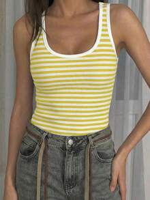 Áo tank top không tay kẻ sọc phối màu Vaiaye dành cho nữ, áo hai dây cổ tròn dệt kim cho mùa hè, áo thun hở lưng gợi cảm cho kỳ nghỉ lễ Ngày Thánh Patrick, phù hợp để đi làm hàng ngày. - Sọc vàng và trắng - Xem 11