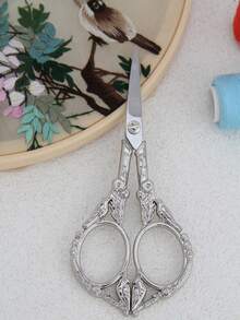 4.72-Inch Stainless Steel Sewing Scissors, Magpie Shaped Zinc Alloy Steel Small Scissors, Vintage Style Embroidery, Cross Stitch Craft Scissors, Delicate Pointed Tip For Trimming Threads, Suitable For Home, Wedding, Office DIY, Cross Stitch, Thread Cutting, Paper Crafting And Tea Ceremony - Pointed Scissors - View 17
