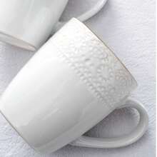 Juego de 4 tazas de café de 14 oz, duraderas y elegantes, con textura delicada - Patrón floral blanco - Ver 2
