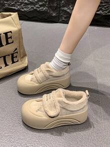 Women Flats - Apricot - View 9