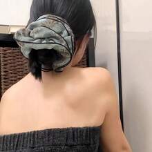 Elegant Retro Niche Elegant Butterfly Print Large Intestine Hair Scrunchie, High-End Hair Tie For Bun, Ponytail Travel Accessories - Multicolor - View 2