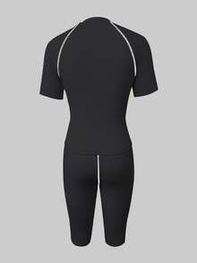 LovelyWholesale 女士条纹拼接圆领T恤和短裤两件套，夏季运动服 - 黑色 - 查看 4