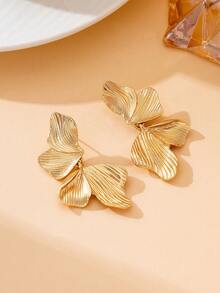 1 Pair Elegant & Chic Summer Beach Style Golden Textured Half-Leaf Pendant Earrings For Women - Yellow Gold - View 4