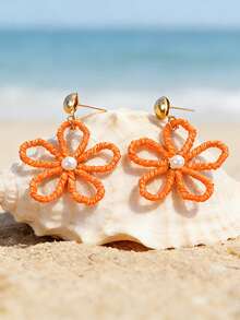 A Pair Of Designer Woven Wire Earrings In A Beachy Floral Style, Suitable For Ladies To Wear During Spring And Summer Vacations As Well As For Daily Use. - Multicolor - View 16