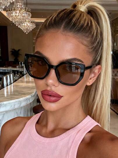 一副男女通用复古猫眼眼镜，百搭时尚眼镜，适合钓鱼、度假、运动、旅行、街头穿搭、驾驶、海滩、节日、户外活动、派对等场合。