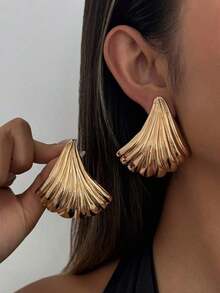 1pair Vintage Asymmetrical Abstract Metal Leaf Drop Earrings, Minimalist Chic Jewelry Gifts For Women, Suitable For Daily, Festival, Party And Banquet Decoration - 黃金2 - 查看 4