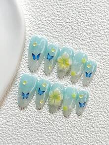 10件套全新清新海洋风手工美甲套装，包含印花美甲贴纸、花朵蝴蝶美甲配件、手工五瓣花美甲装饰、梦幻渐变效果，以及美甲工具（1张果冻贴纸+1把指甲锉），三种尺寸可选：杏仁形、鸭嘴形、棺材形，适合派对、日常、摄影、春夏通勤等场合。 - 彩色 - 查看 17