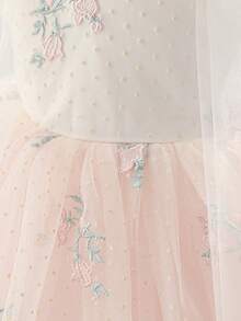 女嬰V領波點刺繡蝴蝶結網紗可愛花童禮服，無袖露肩網紗公主裙，適合1歲生日，隨機布料花紋，不含髮帶 - 彩色 - 查看 8