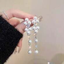 1 Đôi bông tai hợp kim đính đá và ngọc trai giả, phụ kiện cưới thanh lịch, bông tai hình chùm nho cổ điển cách điệu. - Bạc A - Xem 3