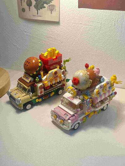 18+ Adult Building Set, A Luxurious Mobile Modular Building Model That Combines Fun Puzzles, Exquisite Adult Games And Toys. It Also Has The Function Of A Stress-Relieving Toy, Which Can Relieve Stress And Eliminate Irritability. It Is Very Suitable For Creative Activities And Couple Games. This Miniature Model Has A Unique Decorative Style And Is Suitable For Bedroom Decoration And Birthday Decoration. It Comes With Exquisite Stickers For Personalized Use.