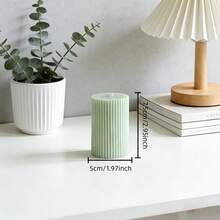 1 pieza Vela perfumada verde oliva francés - Vela de pilar a rayas (1.97 pulgadas de diámetro). Disponible en múltiples tamaños. Ideal para meditación, iluminación y creación de ambiente. Adecuada para decoración del hogar, reuniones familiares, ambientación de escenas, decoración de la sala de estar - Frijoles verdes - Ver 13