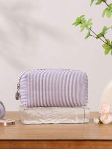 1個個性化客製化刺繡包 粉藍色化妝包 輕便大容量多功能化妝袋 婚禮伴娘禮物 女友求婚禮物 單身派對禮物 新娘團派對小禮物 度假收納袋 - 彩色 - 查看 11