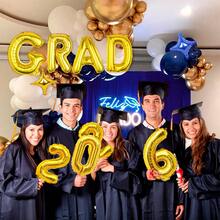 33件套2026毕业季气球套装，包含“GRAD”铝箔气球、“2026”铝箔气球、乳胶气球、星星气球，适用于学校活动、校园装饰、房间装饰、2026毕业派对、毕业照道具。 - 多色 - 查看 6
