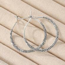Orecchini a cerchio in rame martellato vintage e minimalista, in tono argento, adatti per le donne, stile boho, adatti per l'uso quotidiano casual, possono essere indossati come secondo paio di orecchini - Argento - Visualizzare 6