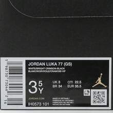 Giày bóng rổ cổ thấp Jordan Luka 77 (GS) IH0573-101, dành cho thanh thiếu niên - Đen và trắng - Xem 6