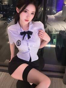 Pure Desire Spicy Girl JK Uniform Four Piece Set American University Style Baddie Uniform Set: Short Sleeved Shirt With Belt+Tight Skirt - Pure And Charming Student Outfit "Female Student Costume" "Y2K Baddie" "Sexy Uniform" - 8473+黑開檔襪 - 查看 3