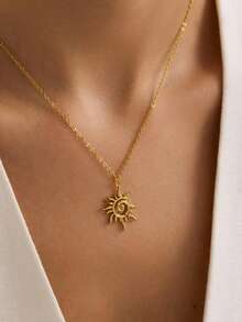 1pc Minimalist Stainless Steel Sun Pendant Necklace, Gold Spiral Pendant Necklace, Jewelry Gift For Women, Summer Vacation - Necklace - View 4
