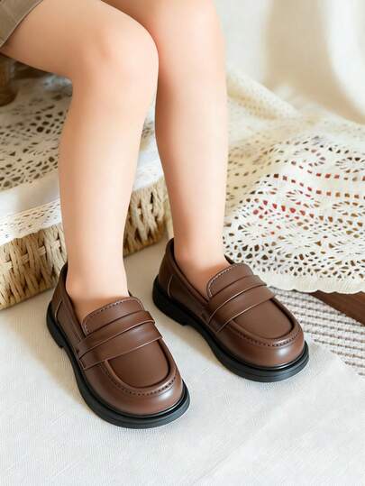 1 Pair New Kids Loafers, Boys & Girls Soft Sole Non-Slip British Style Leather Shoes, Hook And Loop Closure, Suitable For School, Performance, Everyday Wear And Outdoor Activities, Toddler To Big Kid Sizes