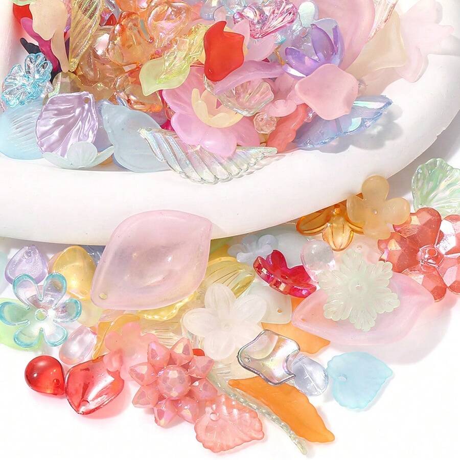 30克/袋，混合花朵、花瓣、叶子、蝴蝶结，颜色和款式多样，适合装饰、情侣手链、手链、项链和手机链等饰品制作。 - 混合花卉 - 查看 1