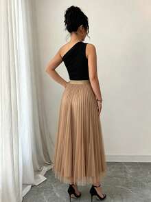 女士优雅不对称露肩上衣 + 女士优雅米色网纱褶皱A字迷你裙，夏季度假/假日套装 - 駝色 - 查看 4