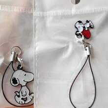 SNOOPY 1 pieza El nuevo cordón para teléfono móvil 2026, mercancía de anime clásico "Peanuts Comics" ¡ya está aquí! Diseño minimalista y personalizado, y versátil, que hace que los teléfonos colgantes, bolsas y botellas de agua resalten. - Multicolor - Ver 8
