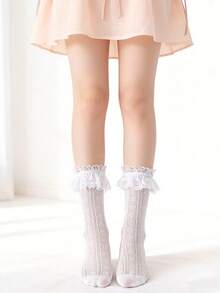 1 Pair Women's Solid Color Romantic Ruffle Lace Heart Ankle Socks. Cute Hollow Mesh Design, Lace Heart Pattern, Suitable For School, Gatherings, Daily Wear, Also An Ideal Gift For Halloween, Christmas, Back To School, Travel Season, Valentine's Day And Autumn - Multicolor - View 2