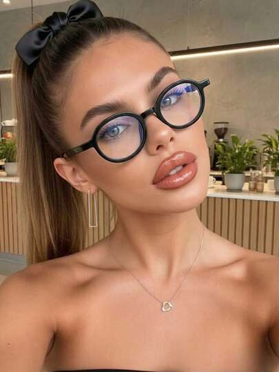 1 Pair Women's Small Frame Plastic Contrast Color Oval Glasses, Korean Elegant Minimalist Style, Suitable For Daily, Commute, Vintage Fashion, , Computer Glasses, Unisex, Suitable For Reading, Dating, Shopping, Can Be Fitted With Prescription
