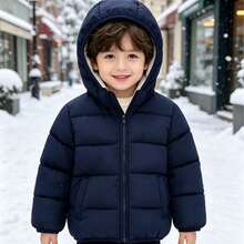 儿童抓绒耳朵装饰小熊连帽绗缝外套，保暖拉链羽绒服，适合冬季户外活动，男女童皆宜。口袋拉链装饰，修身短款休闲外套，窄胸设计，儿童御寒必备羽绒服，经典简约百搭款式。请根据儿童身高和胸围选择大一码的尺码。 - 藏蓝色 - 查看 3