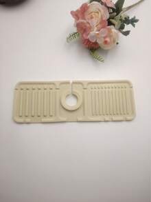 1 pieza Protector de salpicaduras de silicona estrecho y recortable, adecuado para el fregadero de la cocina y el desagüe del lavabo del baño - Ver 12