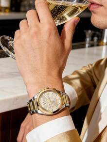 FOSSIL Men's Watch, Elegant Dual-Tone Gold & Silver Color, Refined Everett Multi-Function Dial, Luminous Hands, High-Quality Stainless Steel Strap, Skin-Friendly, Suitable For Business, Office, Social Events, Anniversary, Elite Success, 50M Water Resistant - FS5796 - Gold - View 4