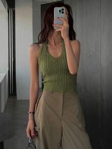 春夏女式鼠尾草绿绞花针织露背吊带衫 - V领无袖短款上衣，性感Y2K风格，适合度假和叠穿 - 橄欖綠 - 查看 8