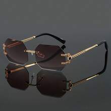 A Pair Of Women's Metallic Polygonal Fashion Glasses, With A Retro Steampunk Style, Suitable For Outdoor, Street Style, Daily Wear And Vacation, Featuring Geometric Shapes - Multicolor - View 4