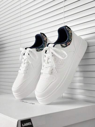 New Arrival Men's Casual Niche Low-Top Design Sneakers, Versatile Thick Sole Sports Shoes, Fashion Color Block Leisure Shoes