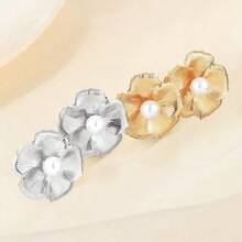 1 Đôi bông tai ngọc trai hoa trà cổ điển, món quà thanh lịch dành cho phụ nữ - Bông tai ngọc trai hoa trà - Xem 2