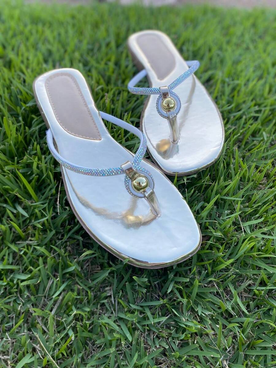 Flat Sandal With Shiny Upper And Decorative Bead. - Gold - View 1