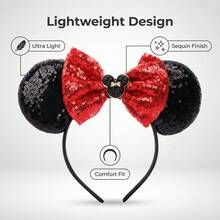 Disney 带红色亮片蝴蝶结的米老鼠耳朵发箍 – 经典的黑色米老鼠耳朵，适合女性和女孩，是乐园、主题公园、派对和角色扮演的完美之选 – 均码，适合大多数人佩戴，可用于户外活动、度假、旅行、服装配饰和送礼。 - 彩色 - 查看 5